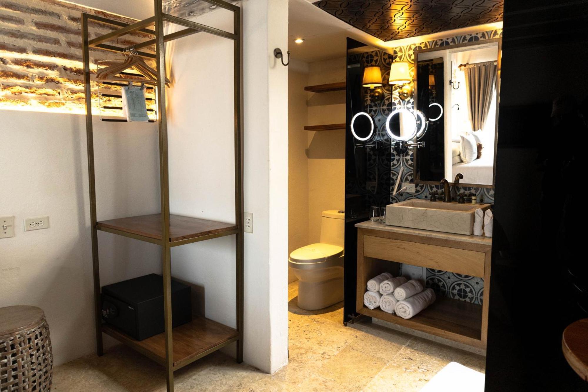 Hotel Casa La Factoria By Faranda Boutique, A Member Of Radisson Individuals Cartagena Buitenkant foto